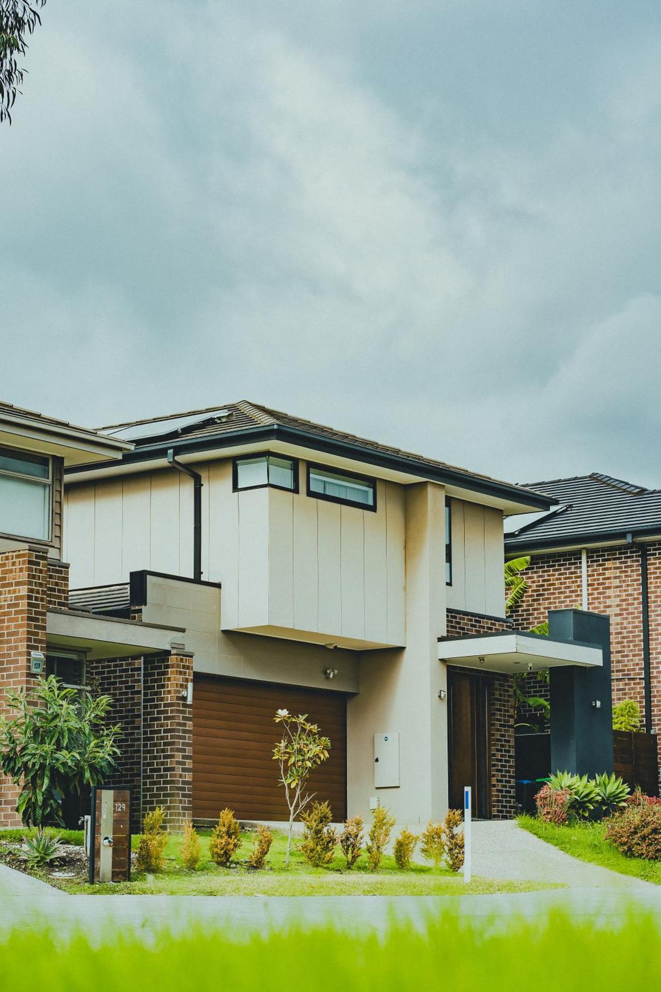 Stayau 4Br Designer Home In Knox Wantirna South ภายนอก รูปภาพ
